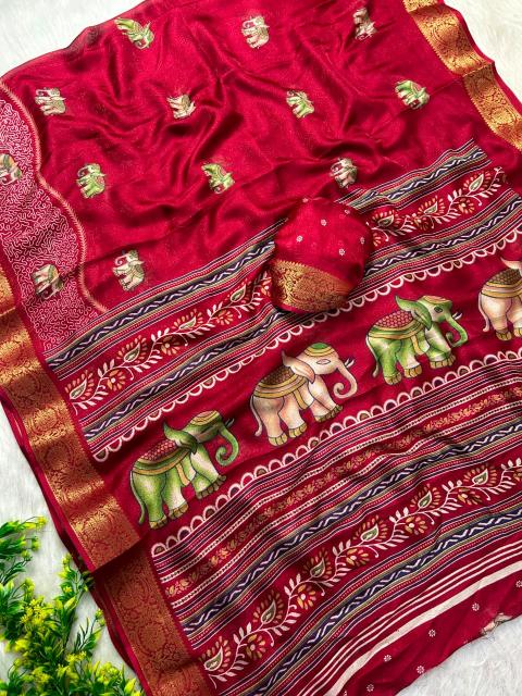 Vastrangan masshmellow retail saree market in surat